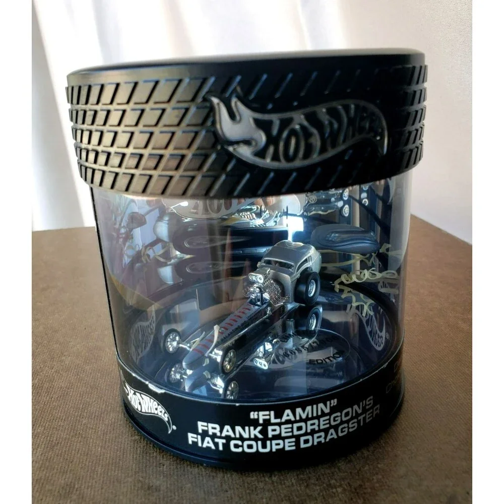 SHOWCASE HOT WHEELS DESIGNER'S FIAT Silver COUPE DRAGSTER FLAMIN FRANK PEDREGON
